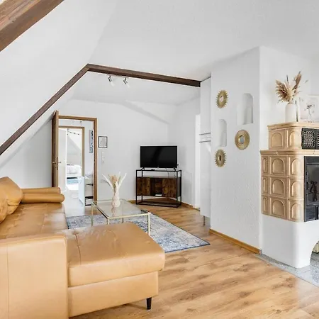 Апартаменты Grosszuegige Dg-wohnung Moselblick Кохем