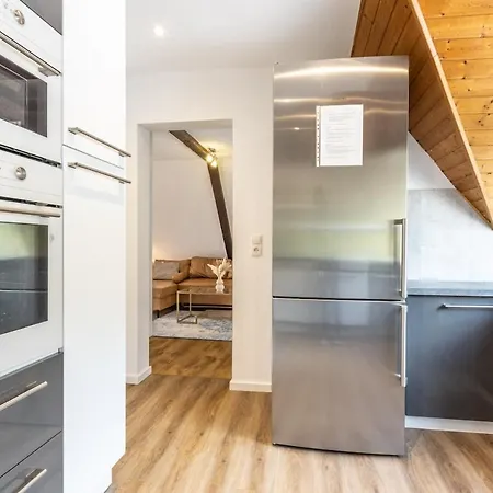 Grosszuegige Dg-wohnung Moselblick Апартаменты Кохем