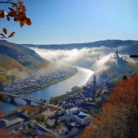 Grosszuegige Dg-wohnung Moselblick
