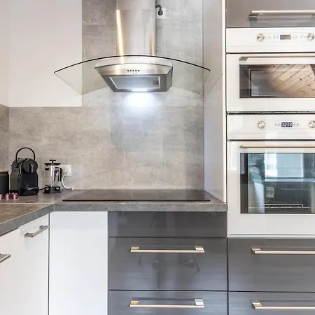 Grosszuegige Dg-wohnung Moselblick * Кохем