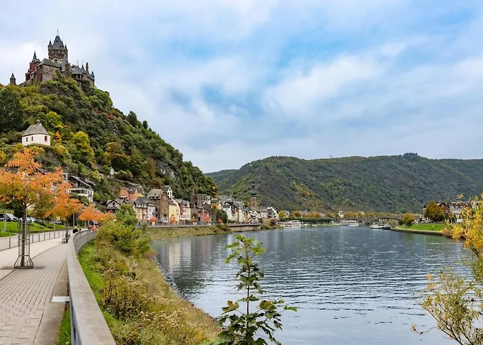 Grosszuegige Dg-wohnung Moselblick *